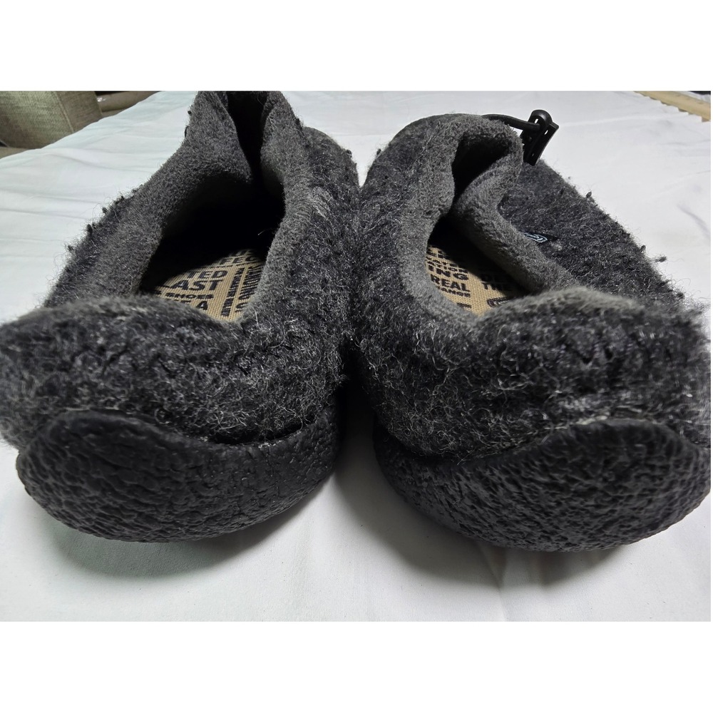 KEEN Howser II Slipper Mens 11 Grey Wool Faux Fur Lining Bungee Clog 1025550 - Picture 5 of 9